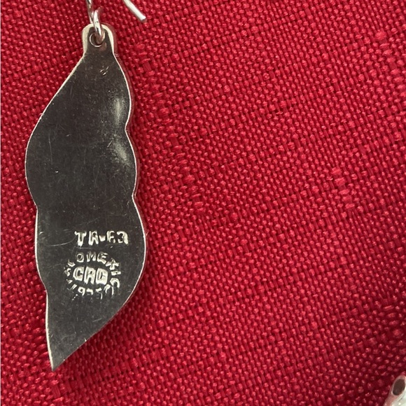 Women’s 3 Piece NecklaceSet - Picture 2 of 2